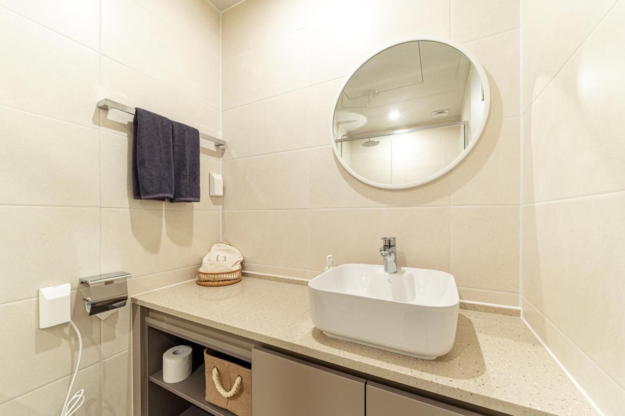 Urbanstay Boutique Ikseon Seúl Habitación foto
